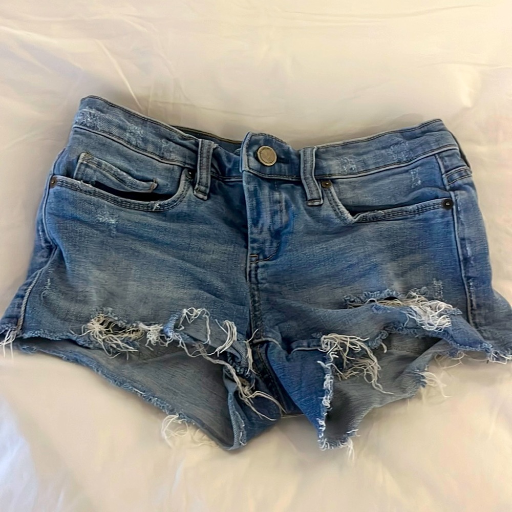 BLANK NYC size 24 denim shorts